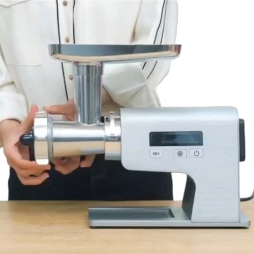 Maier Meat Grinder Model 9095